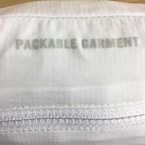 Nike-shield Impossibly Light ZIP-UP Hooded Running Pockable Jacket Size L - Picture 7 of 12